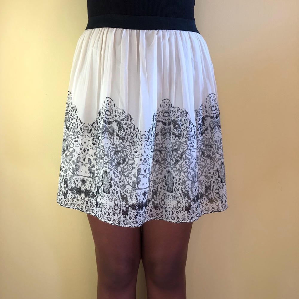 Skirt, size small, American Eagle, NWT
